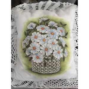 Vintage Sunset Stitchery "Frosted Daisy" Embroidery Throw Pillow Year 1981